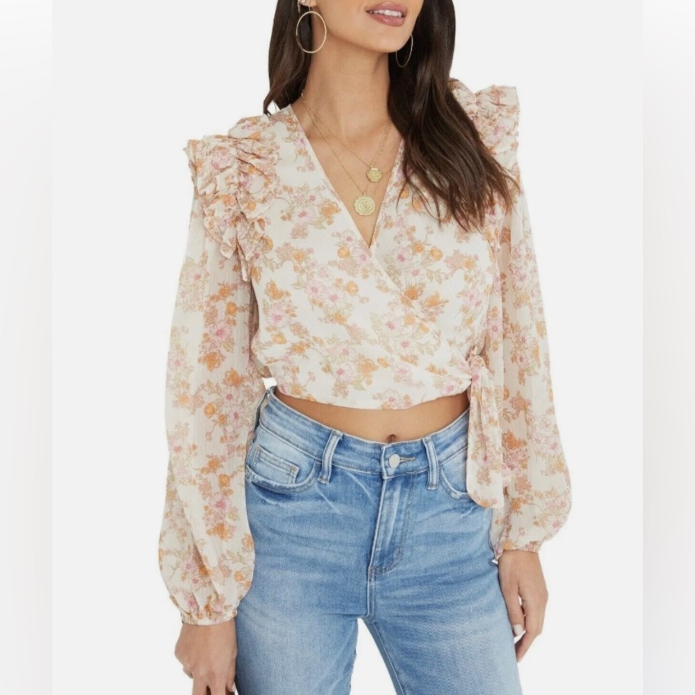 Vici collection floral blouse